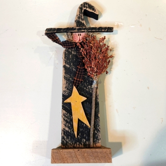NEW! HANDMADE HALLOWEEN WOODEN WITCH FARMHOUSE PRIMITIVE 15"×6.5" - Picture 7 of 7